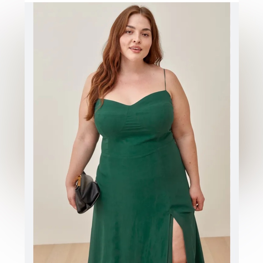 Fame and partners green maxi dress us16